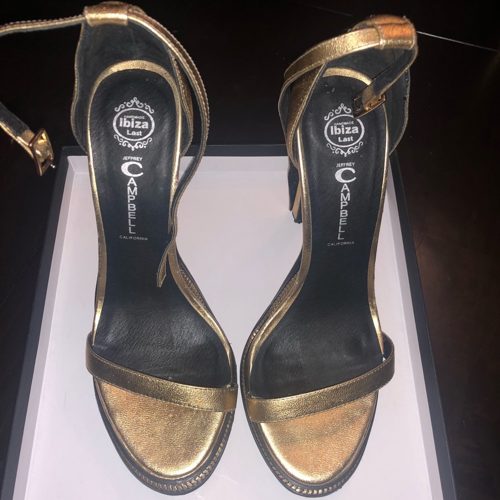 GORG GOLD Jeffrey Campbell Sandal